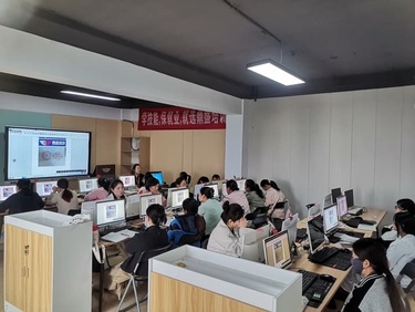 潍坊鼎盛教育咨询服务 点亮学业与职业发展的引路明灯